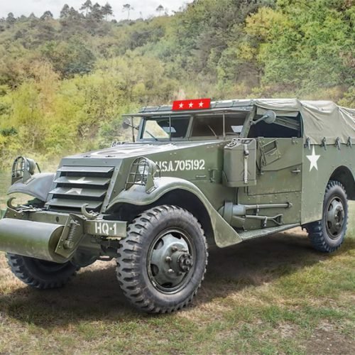 7063 M3A1 SCOUT CAR (1 : 72)