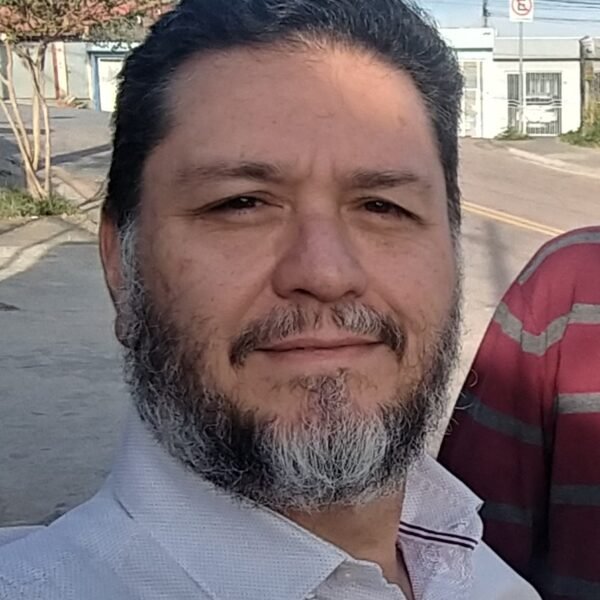 Lourival Oliveira