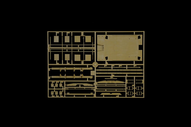 0241 Bedford QL Medium Truck (1 : 35) - Imagem 7