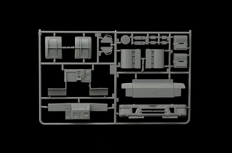 0788 DAF 95 MASTER TRUCK (1 : 24) - Imagem 8
