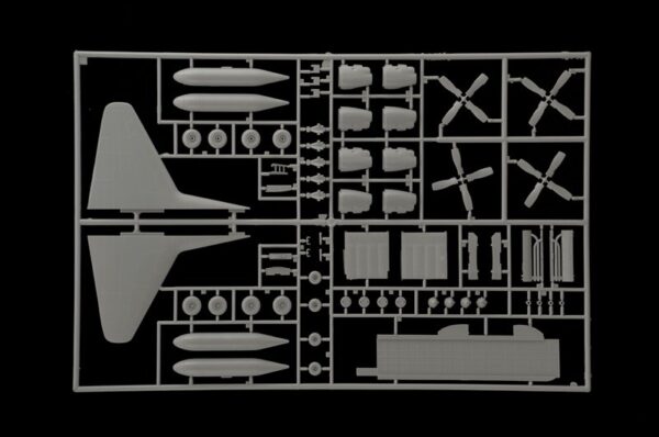 1310 - AC - 130H SPECTRE - Italeri