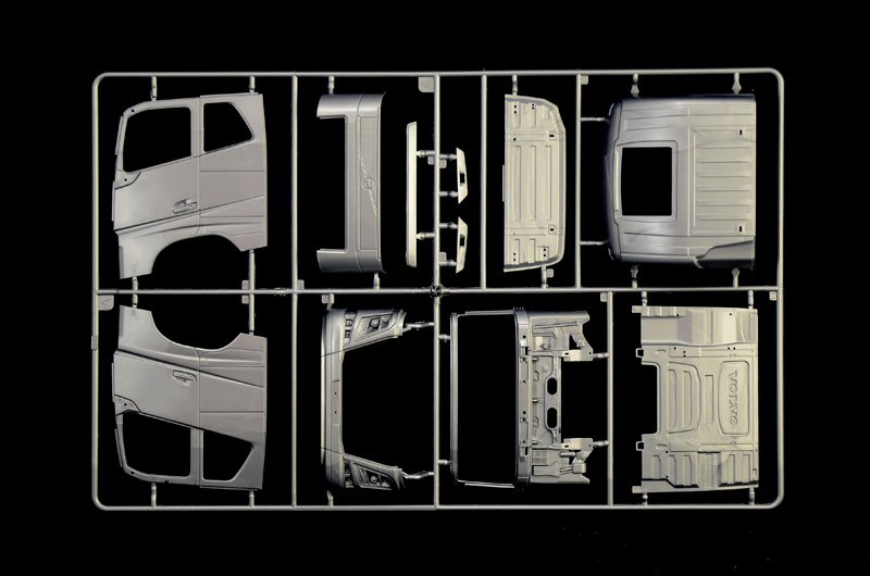 3940 - VOLVO FH4 GLOBETROTTER XL - Imagem 5