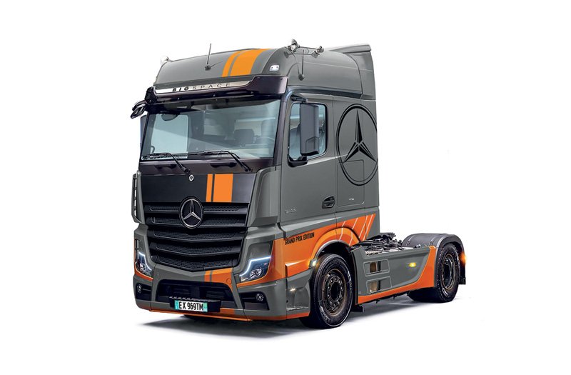 3968 - MERCEDES BENZ MP4 BIG SPACE