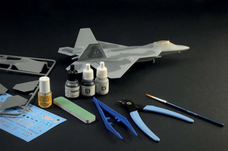 72011 - F-22 Raptor (Compl. Set)(1 : 72) - Imagem 2